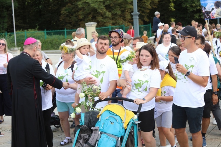 Powitanie 36. Pieszej Pielgrzymki Dekanatu Andrychowskiego na Jasnej Górze - 2022