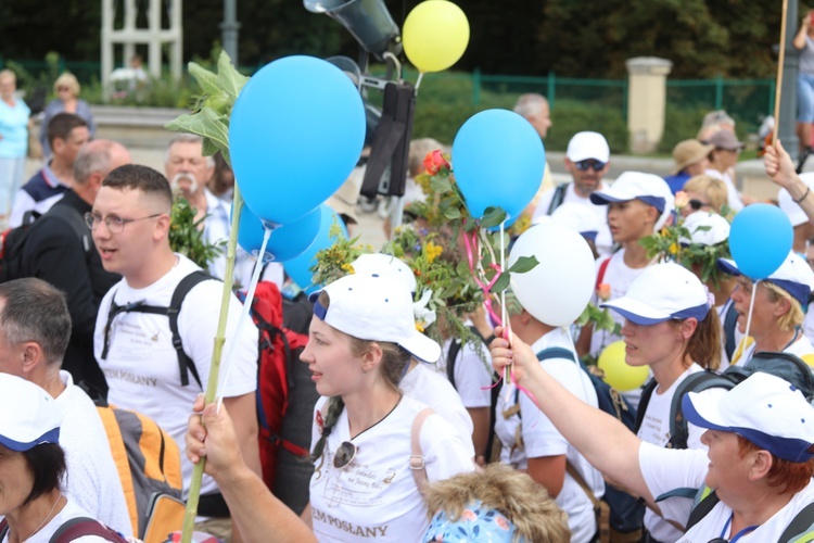 Powitanie 20. Pieszej Pielgrzymki Dekanatu Czechowickiego na Jasnej Górze - 2022