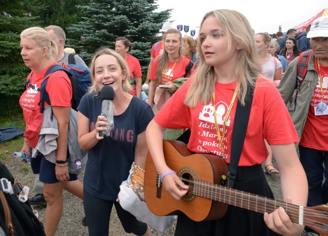 Pielgrzymka z diecezji radomskiej weszła na Jasną Górę