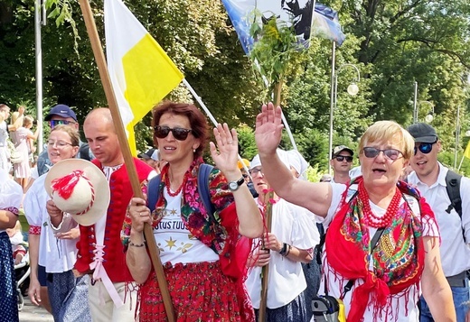 Powitanie 31. Pielgrzymki Diecezji Bielsko-Żywieckiej na Jasną Górę - grup z Wilamowic - 2022