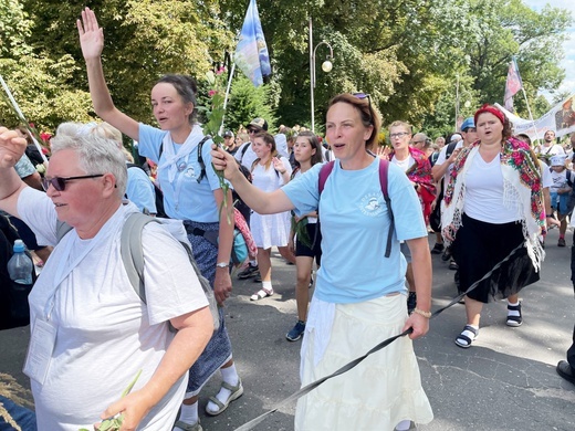 Powitanie 31. Pielgrzymki Diecezji Bielsko-Żywieckiej na Jasną Górę - grup z Wilamowic - 2022