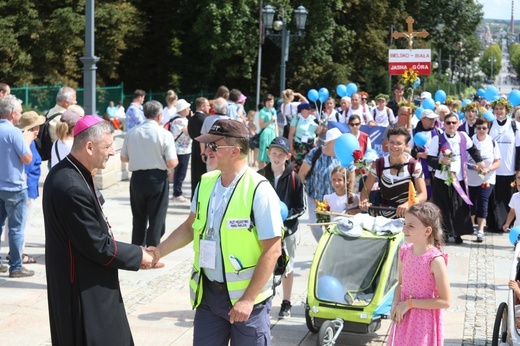 Powitanie 31. Pielgrzymki Diecezji Bielsko-Żywieckiej na Jasną Górę - grup z Wilamowic - 2022