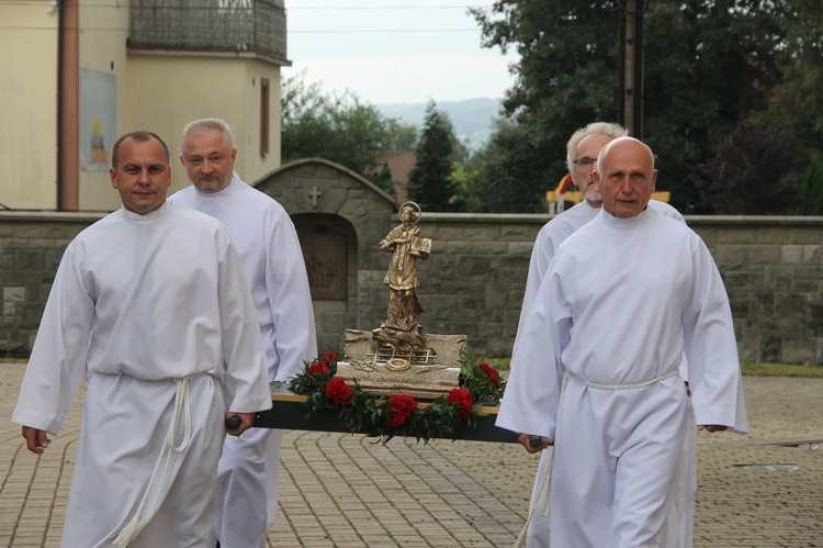 Wojnicz. Uroczyste wprowadzenie relikwii św. Wawrzyńca