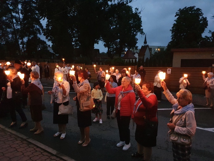 Brzesko. Poświęcenie kapliczki wynagradzającej