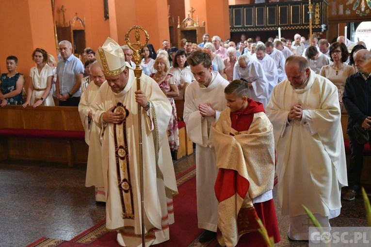 Biskupia Msza św. prymicyjna w Zielonej Górze