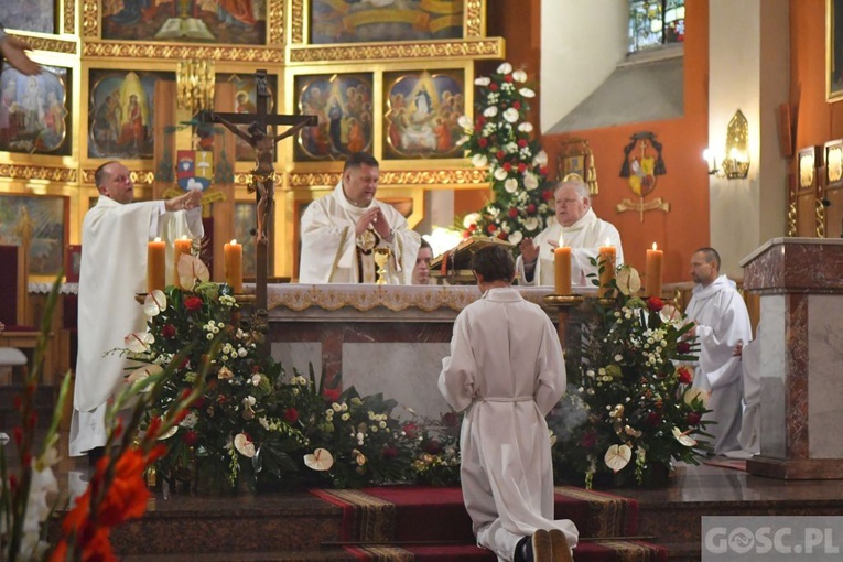 Biskupia Msza św. prymicyjna w Zielonej Górze