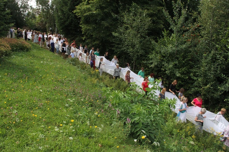 Jamna. 30-lecie obecności domikanów