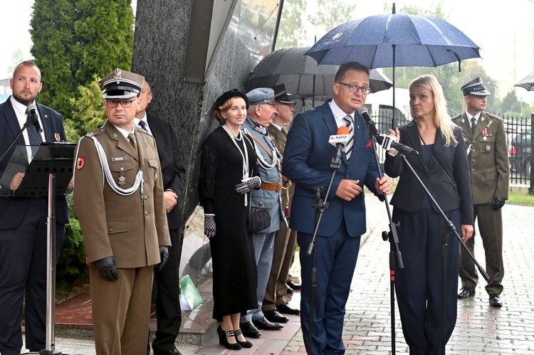 Obchody 102. rocznicy Bitwy Warszawskiej w Świdnicy