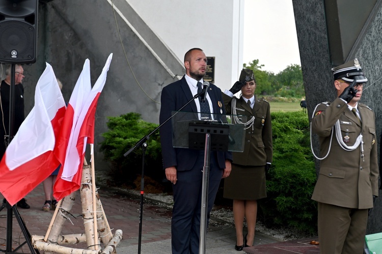 Obchody 102. rocznicy Bitwy Warszawskiej w Świdnicy