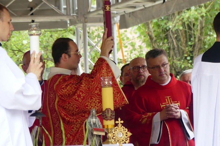 81. rocznica śmierci św. Maksymiliana w Oświęcimiu - pielgrzymka i Msza św. przy Bloku Śmierci