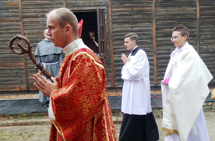 81. rocznica śmierci św. Maksymiliana w Oświęcimiu - pielgrzymka i Msza św. przy Bloku Śmierci