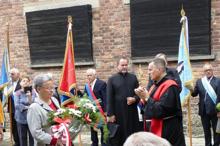 81. rocznica śmierci św. Maksymiliana w Oświęcimiu - pielgrzymka i Msza św. przy Bloku Śmierci