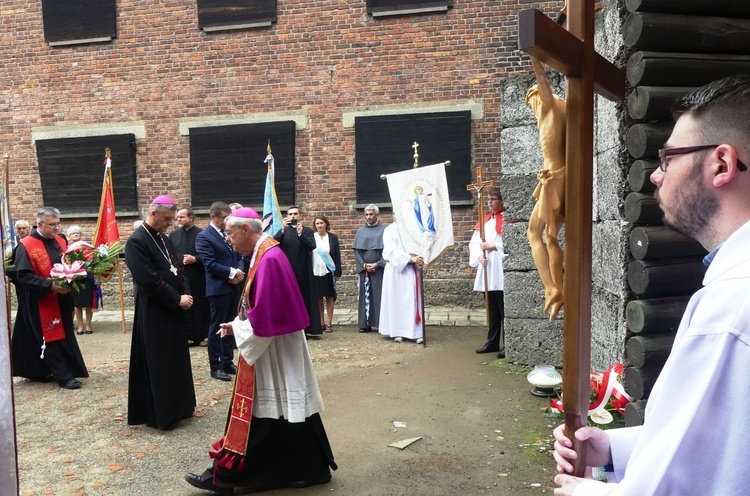 81. rocznica śmierci św. Maksymiliana w Oświęcimiu - pielgrzymka i Msza św. przy Bloku Śmierci