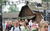 81. rocznica śmierci św. Maksymiliana w Oświęcimiu - pielgrzymka i Msza św. przy Bloku Śmierci