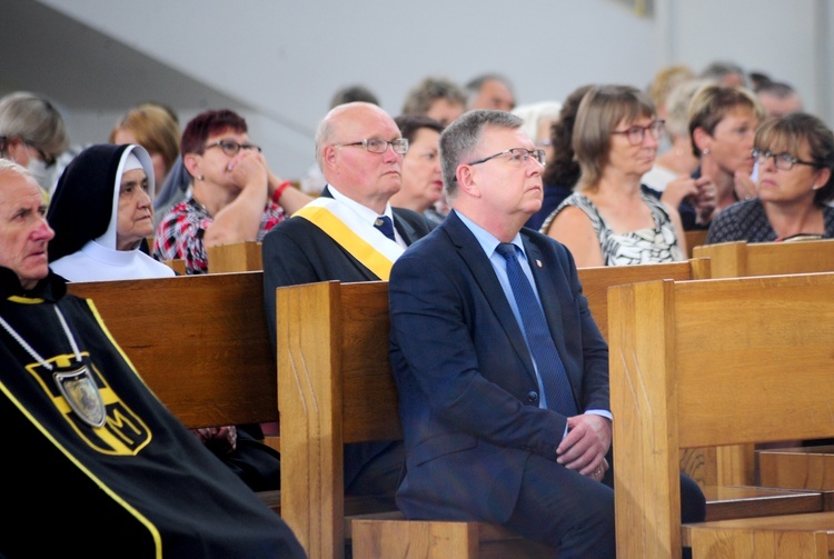 20. rocznica zawierzenia świata Bożemu miłosierdziu cz. 2