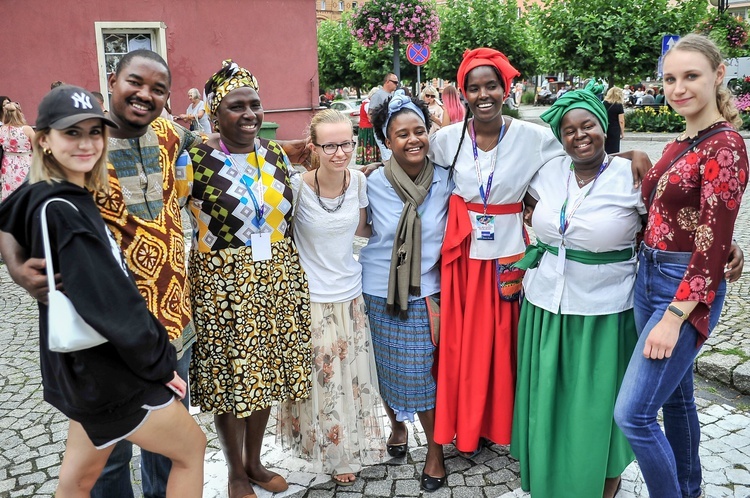 XXX Międzynarodowy Festiwal Folkloru w Strzegomiu