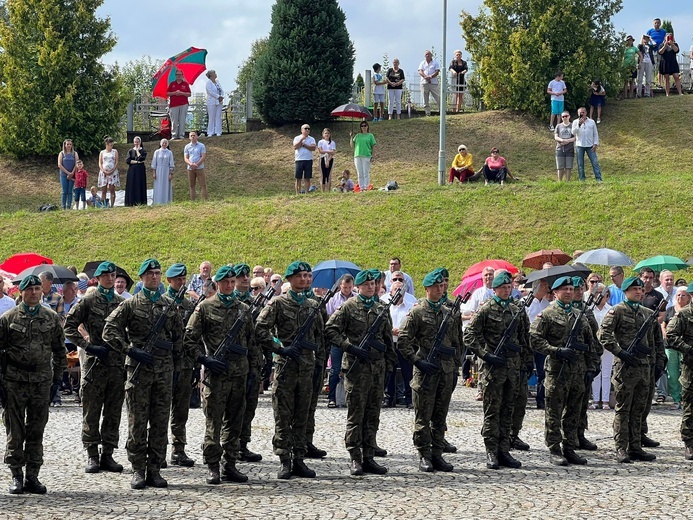 Odpust z asystą wojska w Wambierzycach