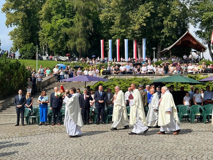 Odpust z asystą wojska w Wambierzycach