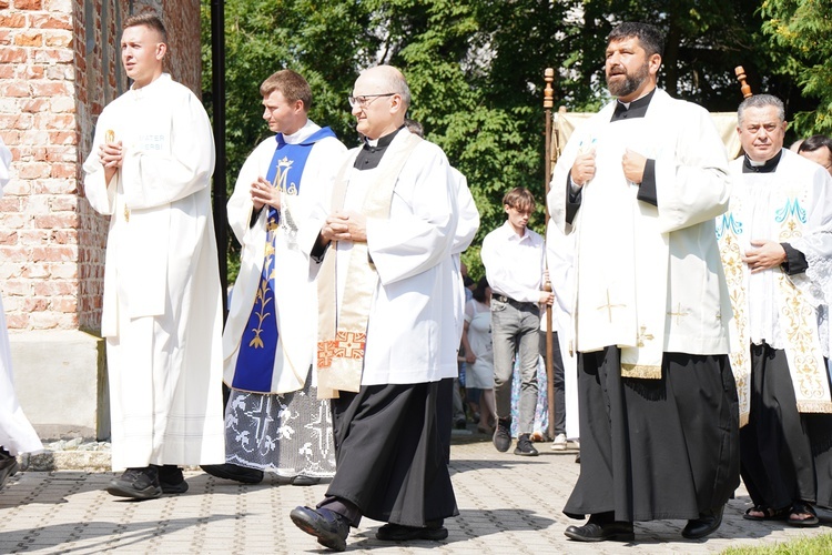 Uroczystość Wniebowzięcia NMP w Ligocie Książęcej z pielgrzymami z Namysłowa