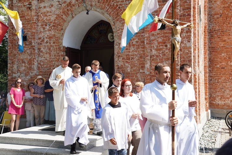 Uroczystość Wniebowzięcia NMP w Ligocie Książęcej z pielgrzymami z Namysłowa