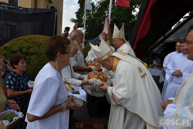 Dziękczynienie za plony w Rokitnie