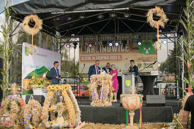 Gmina Marcinowice zaprosiła na dożynki do Klecina