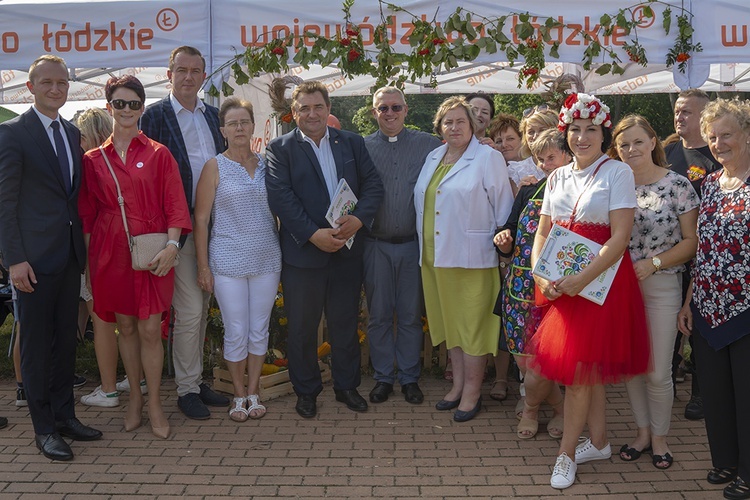 Piknik wojewódzki w Boczkach Chełmońskich