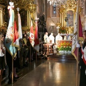 Liturgii przewodniczył bp E. Frankowski.