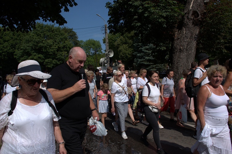 Pielgrzymka trzeźwości do sanktuarium Matki Bożej Brzemiennej