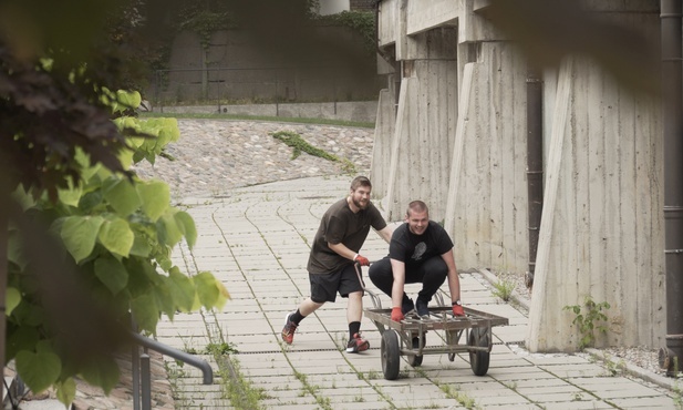 Tajemnica powołania. Pokaz filmu "Nowicjusz"