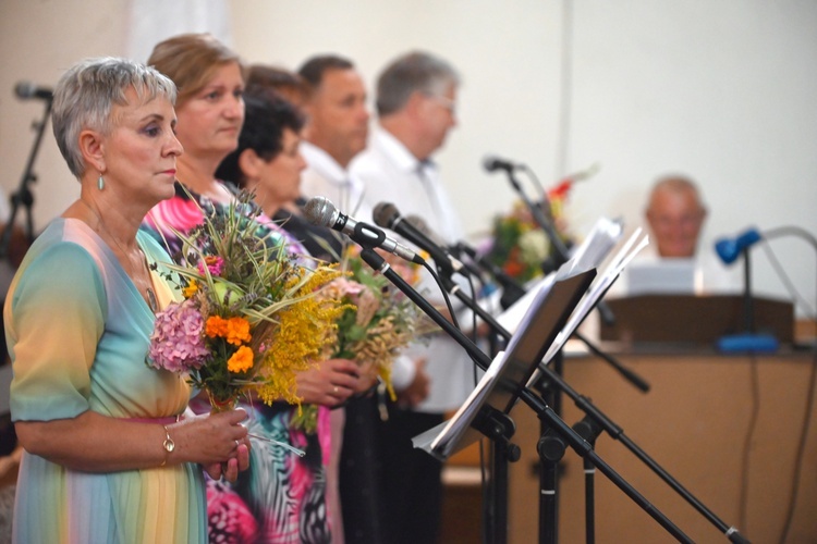 Wprowadzenie relikwii św. Floriana do kościoła w Osieku