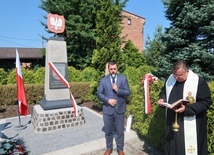 Przyszowice. Wyremontowany pomnik powstańców śląskich odsłonięty