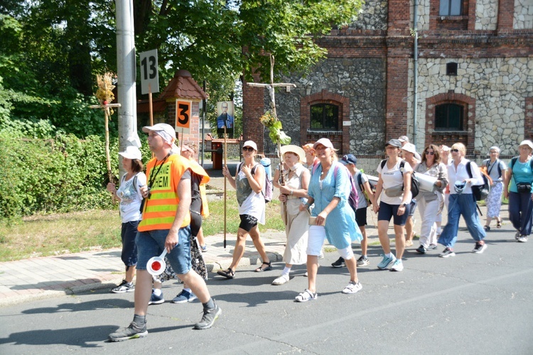 Wyjście ze Strzelec Opolskich