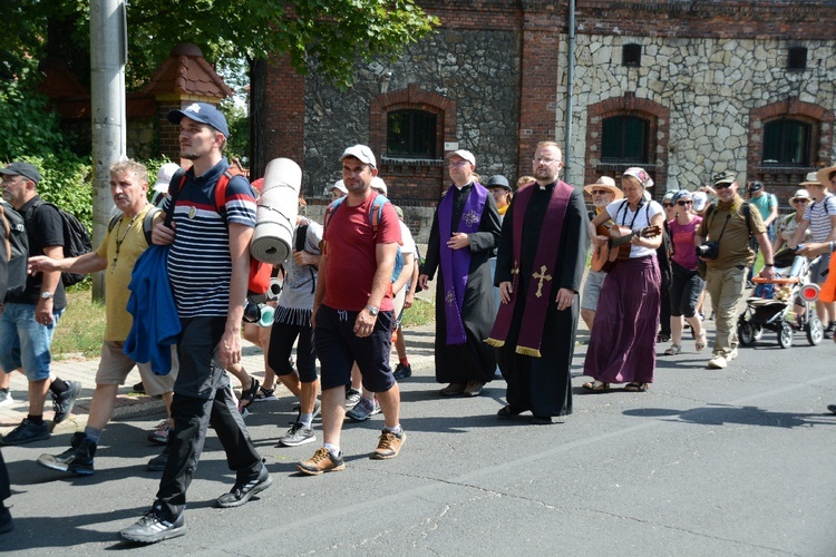 Wyjście ze Strzelec Opolskich