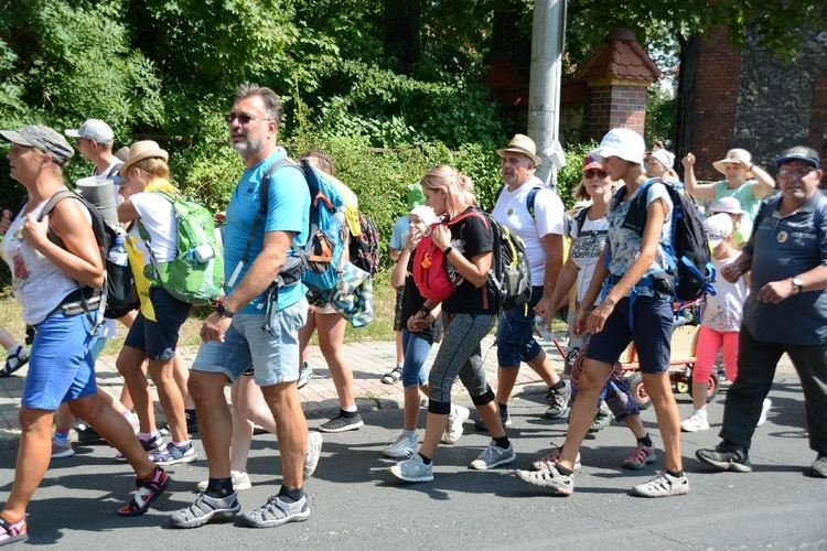 Wyjście ze Strzelec Opolskich