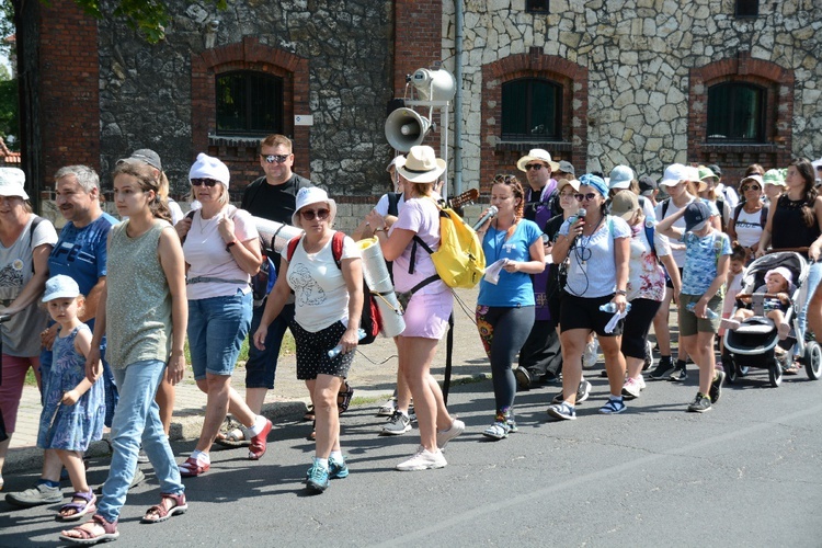 Wyjście ze Strzelec Opolskich