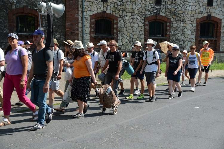 Wyjście ze Strzelec Opolskich