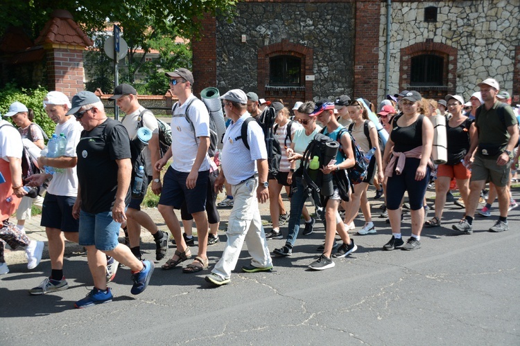 Wyjście ze Strzelec Opolskich