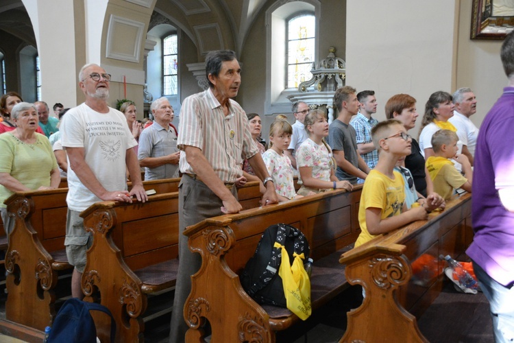 Pielgrzymkowa Eucharystia w Strzelcach Opolskich