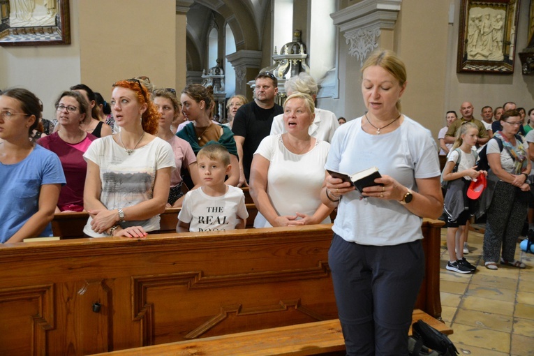 Pielgrzymkowa Eucharystia w Strzelcach Opolskich
