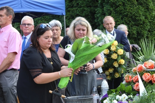 Pogrzeb śp. ks. Witolda Włocha w rodzinnej Rajczy