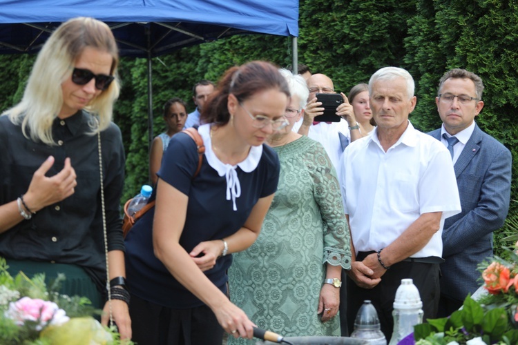 Pogrzeb śp. ks. Witolda Włocha w rodzinnej Rajczy