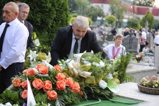 Pogrzeb śp. ks. Witolda Włocha w rodzinnej Rajczy