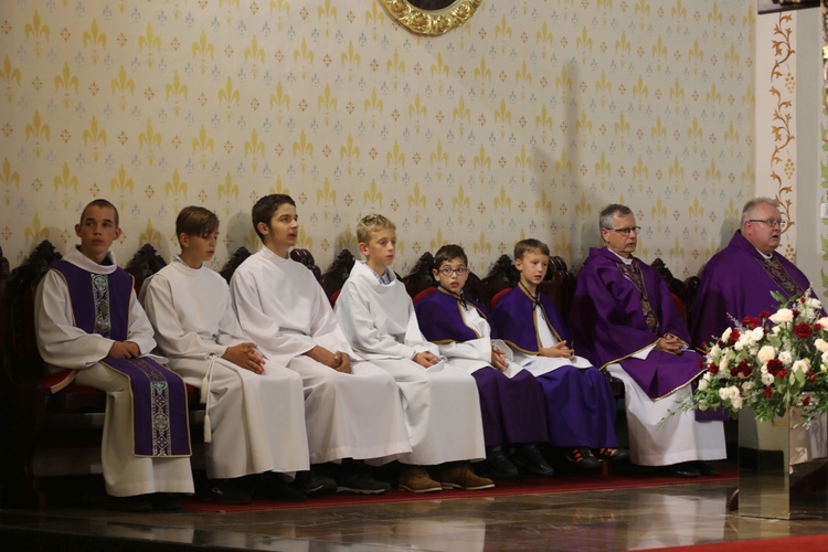 Pogrzeb śp. ks. Witolda Włocha w rodzinnej Rajczy