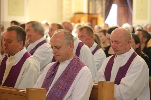 Pogrzeb śp. ks. Witolda Włocha w rodzinnej Rajczy