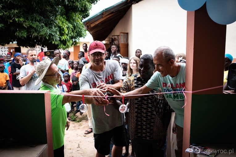 Salezjańscy wolontariusze na misjach. Gambia 2022