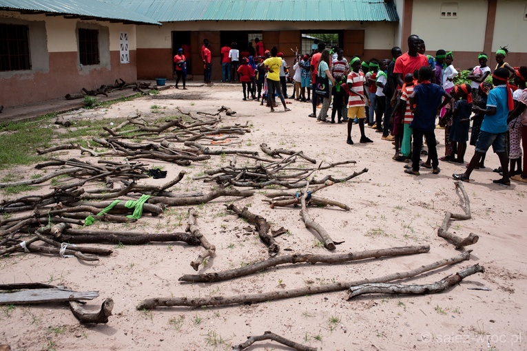 Salezjańscy wolontariusze na misjach. Gambia 2022