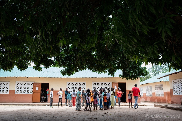 Salezjańscy wolontariusze na misjach. Gambia 2022