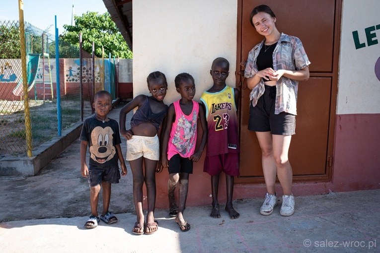 Salezjańscy wolontariusze na misjach. Gambia 2022