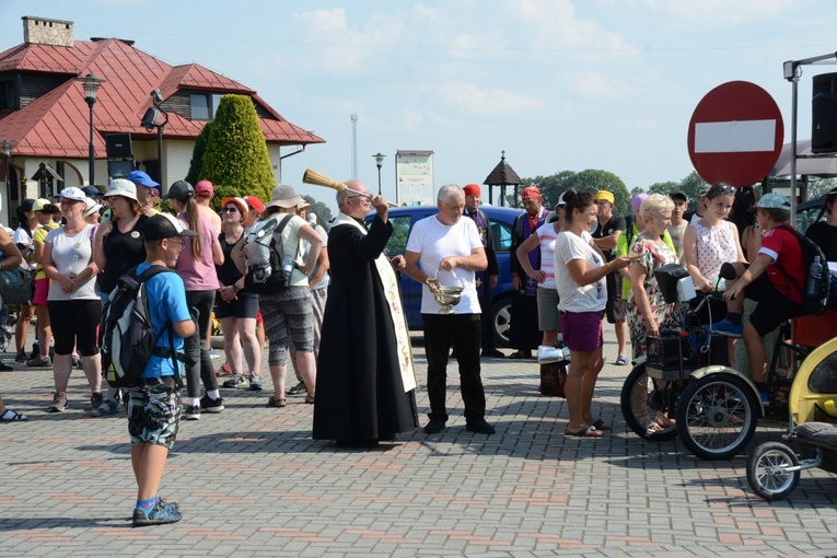 Piesza pielgrzymka w Gwoździanach